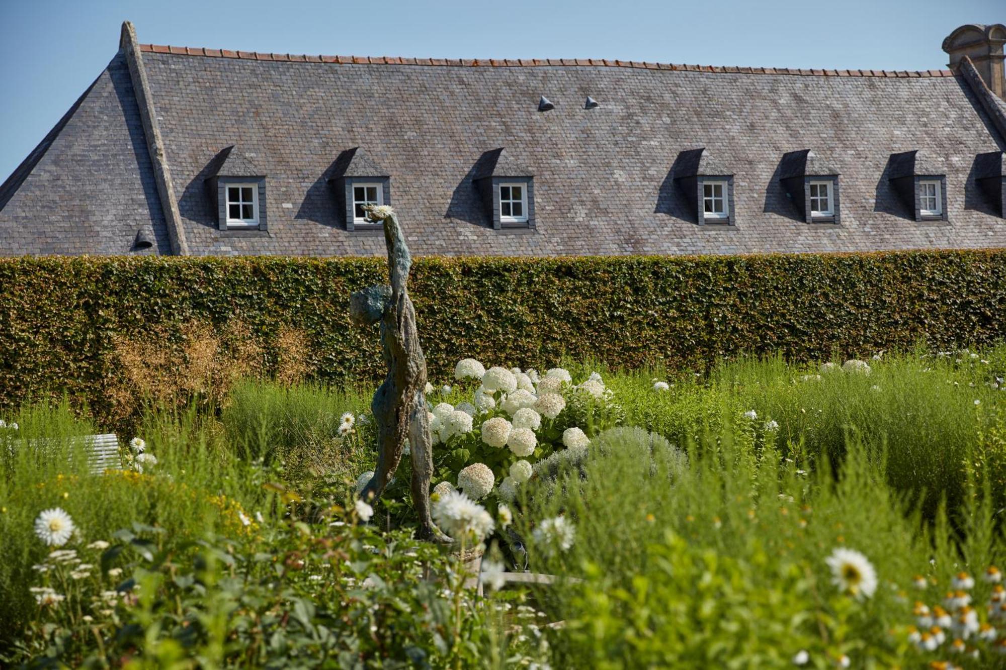 Chateau D'Audrieu Hotel Exterior photo